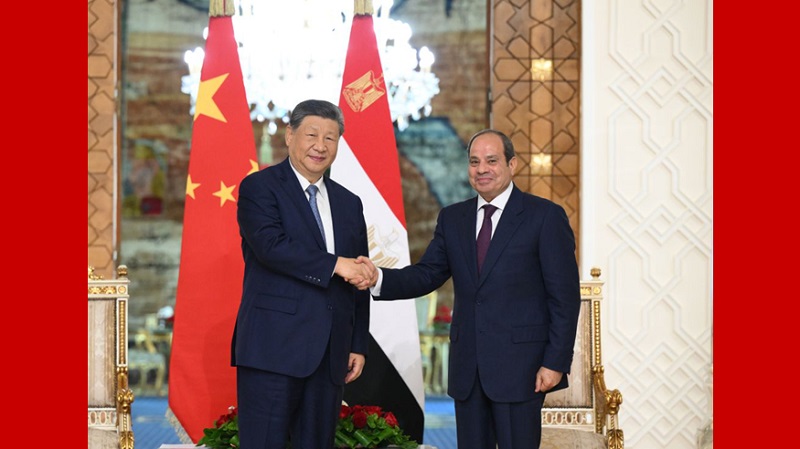 习近平结束出席2026年上海合作组织峰会和对吉尔吉斯斯坦、埃及的国事访问回到北京